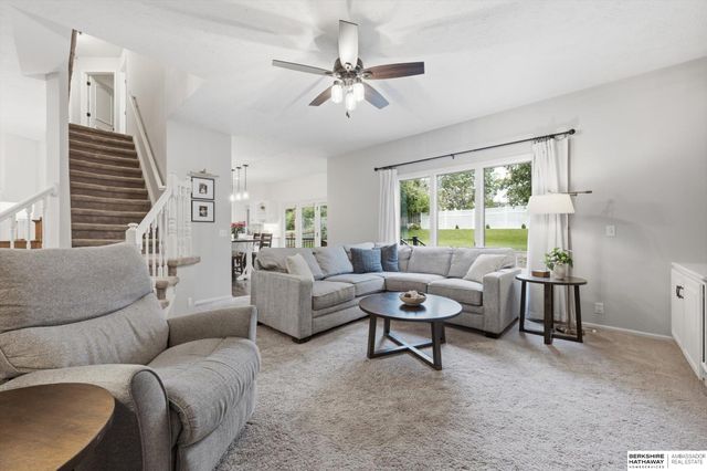 6515 S 159th Avenue, Omaha, NE 68135