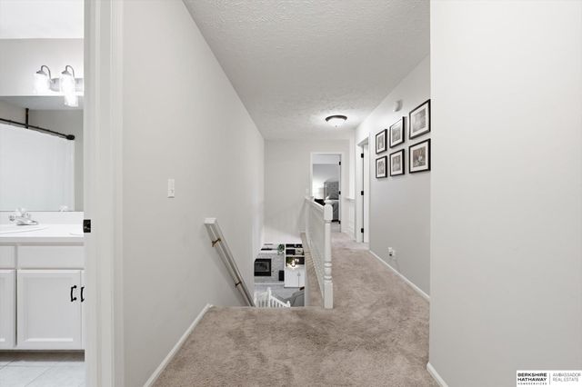 6515 S 159th Avenue, Omaha, NE 68135