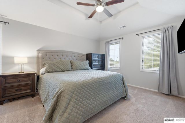 6515 S 159th Avenue, Omaha, NE 68135