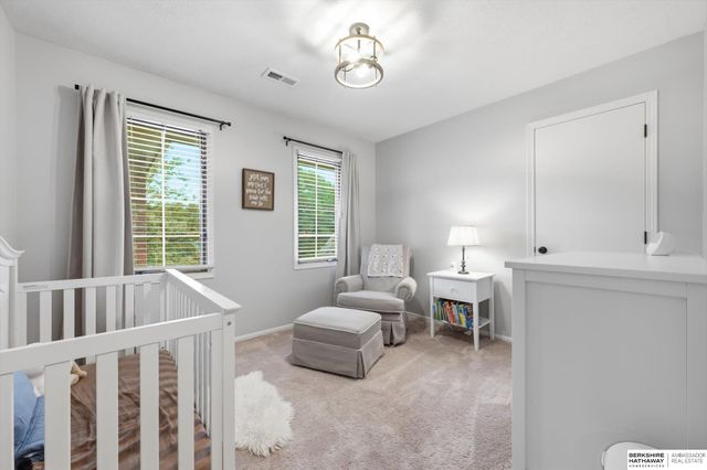 6515 S 159th Avenue, Omaha, NE 68135