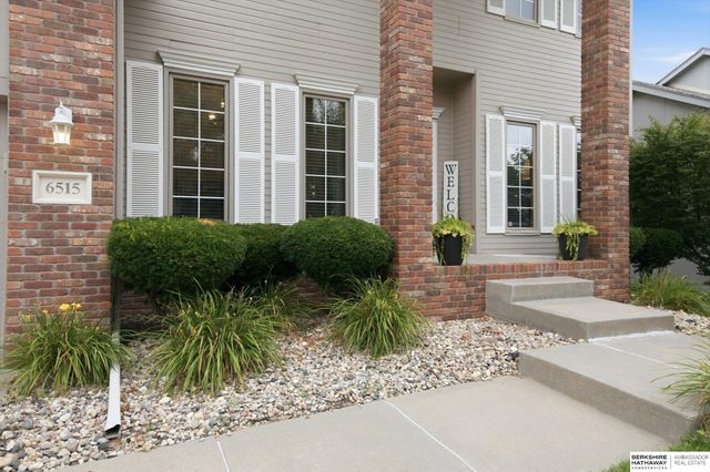 6515 S 159th Avenue, Omaha, NE 68135