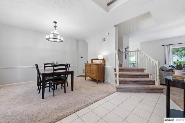 6515 S 159th Avenue, Omaha, NE 68135