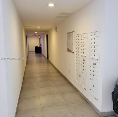 2651 NE 212th Ter 105, Miami, FL 33180