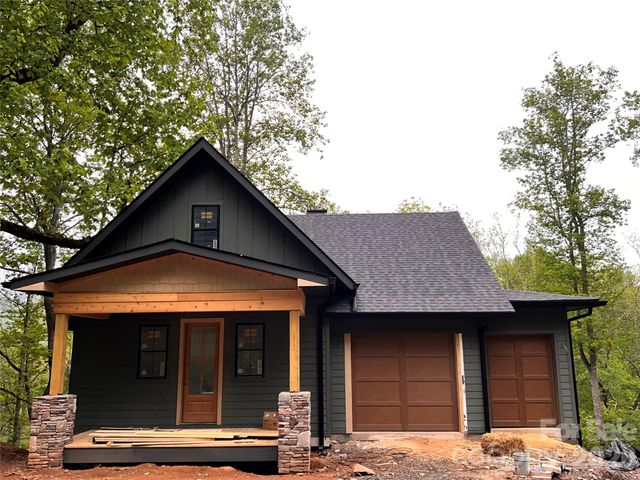 51 Bear Tree Cove, Canton, NC 28716