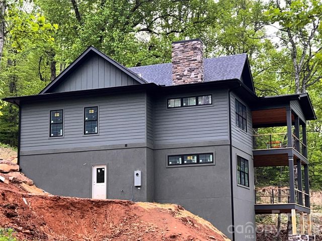 51 Bear Tree Cove, Canton, NC 28716