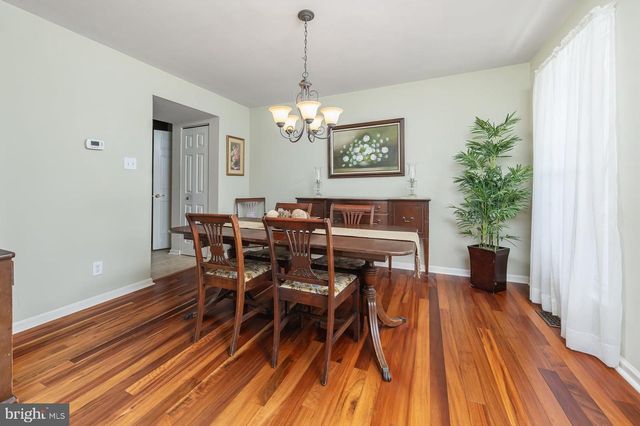 304 DAVID CT, Mullica Hill, NJ 08062