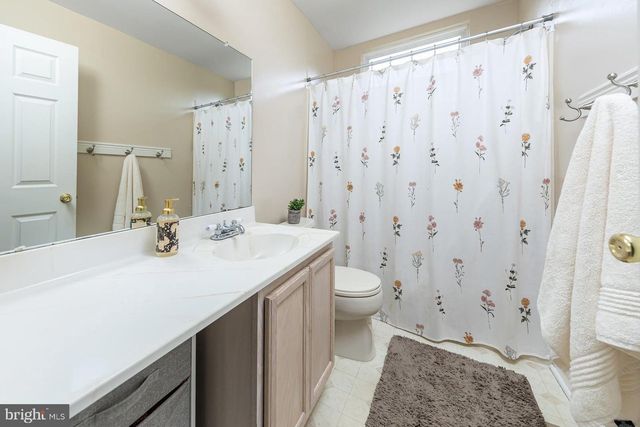 304 DAVID CT, Mullica Hill, NJ 08062