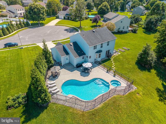 304 DAVID CT, Mullica Hill, NJ 08062