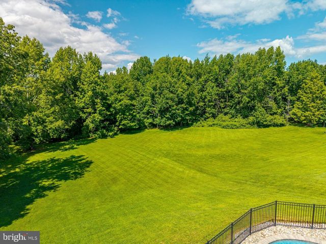 304 DAVID CT, Mullica Hill, NJ 08062