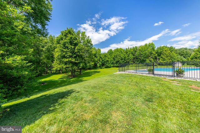 304 DAVID CT, Mullica Hill, NJ 08062