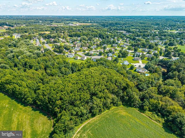 304 DAVID CT, Mullica Hill, NJ 08062
