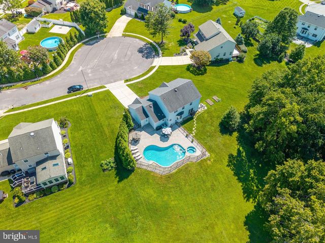 304 DAVID CT, Mullica Hill, NJ 08062