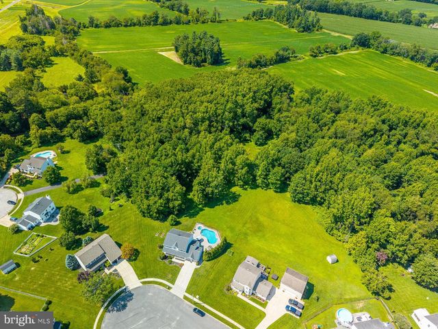304 DAVID CT, Mullica Hill, NJ 08062