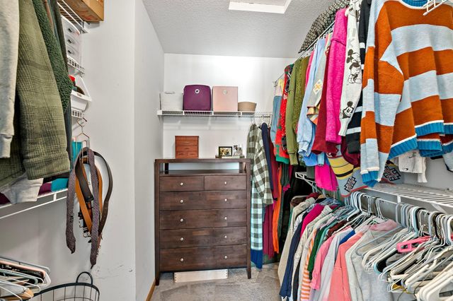 2213 Holly Curve, Hudson, WI 54016