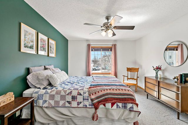 2213 Holly Curve, Hudson, WI 54016