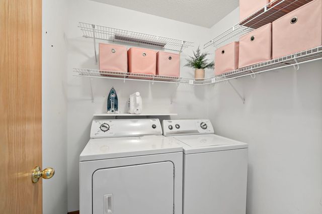 2213 Holly Curve, Hudson, WI 54016