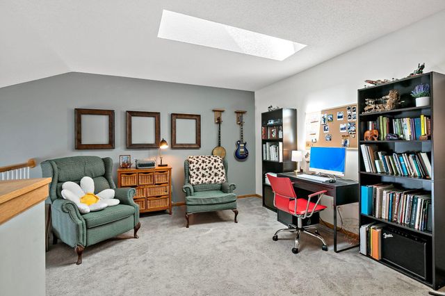 2213 Holly Curve, Hudson, WI 54016