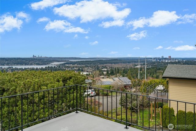 4440 137th Avenue SE, Bellevue, WA 98006