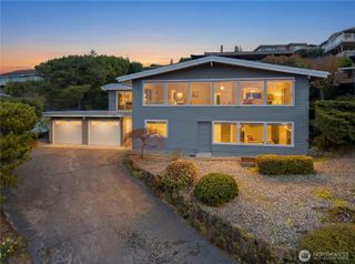 4440 137th Avenue SE, Bellevue, WA 98006