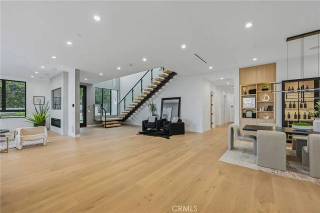 4331 Alonzo, Encino, CA 91316