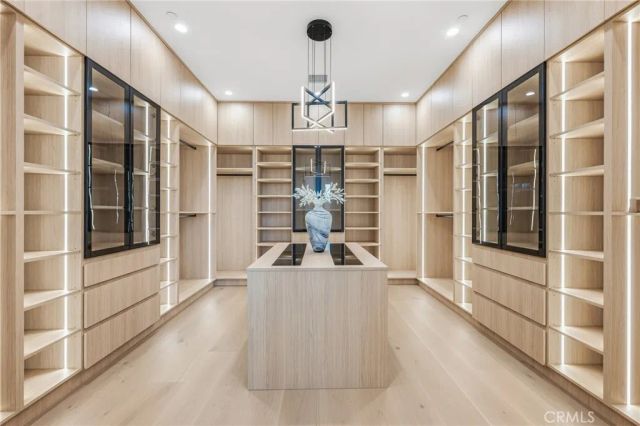 4331 Alonzo, Encino, CA 91316