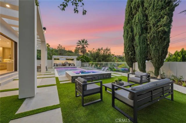 4331 Alonzo, Encino, CA 91316
