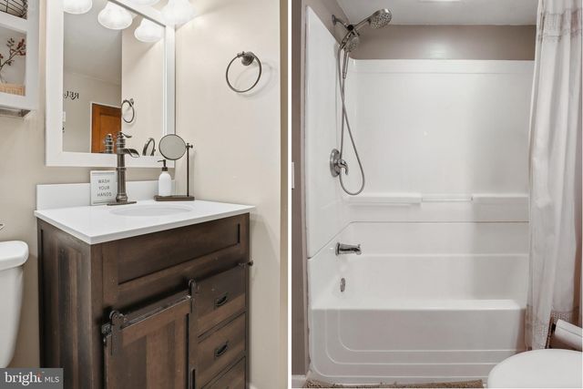 102 S CHESTNUT ST, Dillsburg, PA 17019