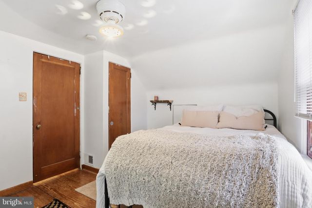 102 S CHESTNUT ST, Dillsburg, PA 17019