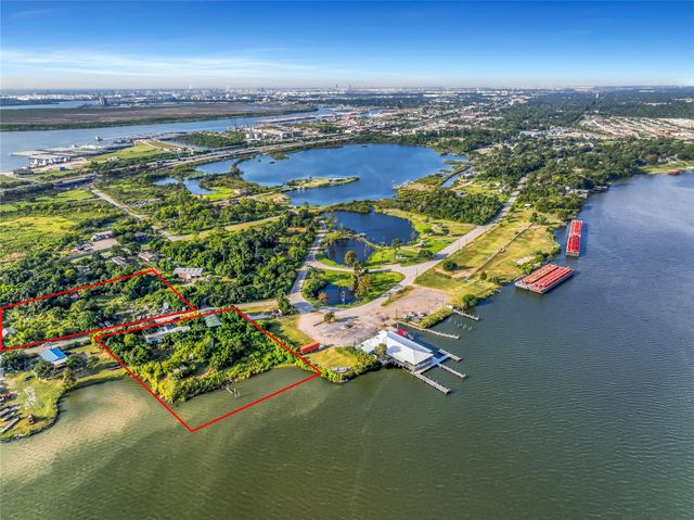 17513 River Road, Channelview, TX 77530
