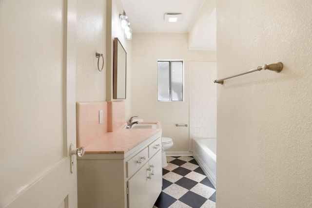 625 N Central, Stockton, CA 95204