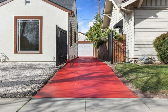 625 N Central, Stockton, CA 95204