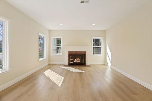 625 N Central, Stockton, CA 95204