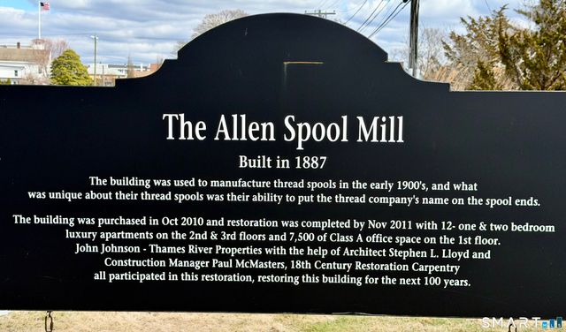 60 Willow Street APT 204, Stonington, CT 06355