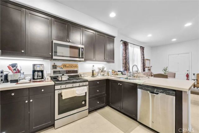 329 N Fenimore, Azusa, CA 91702
