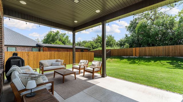 810 Post Way, Cave Springs, AR 72718