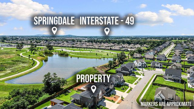 810 Post Way, Cave Springs, AR 72718