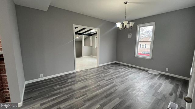 434 E MAPLE AVE, Lindenwold, NJ 08021