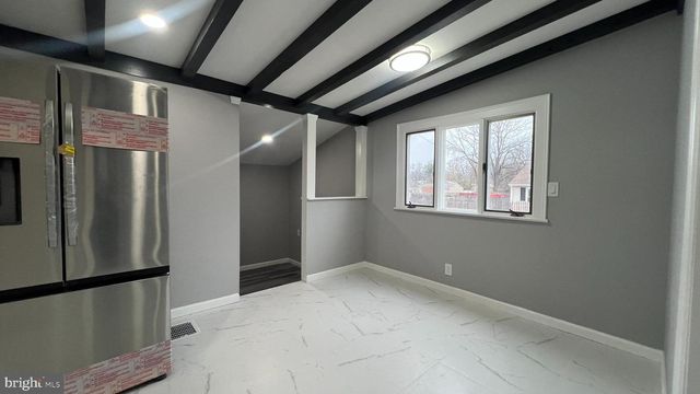 434 E MAPLE AVE, Lindenwold, NJ 08021