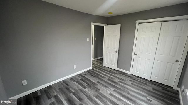 434 E MAPLE AVE, Lindenwold, NJ 08021