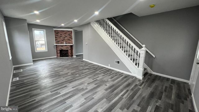 434 E MAPLE AVE, Lindenwold, NJ 08021