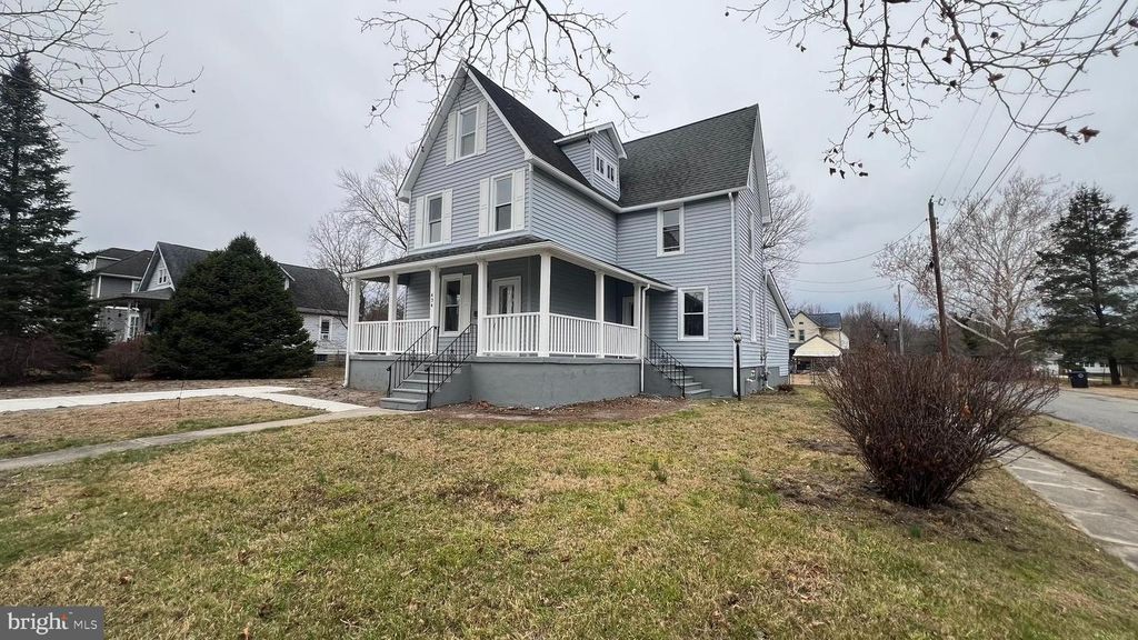 434 E MAPLE AVE, Lindenwold, NJ 08021