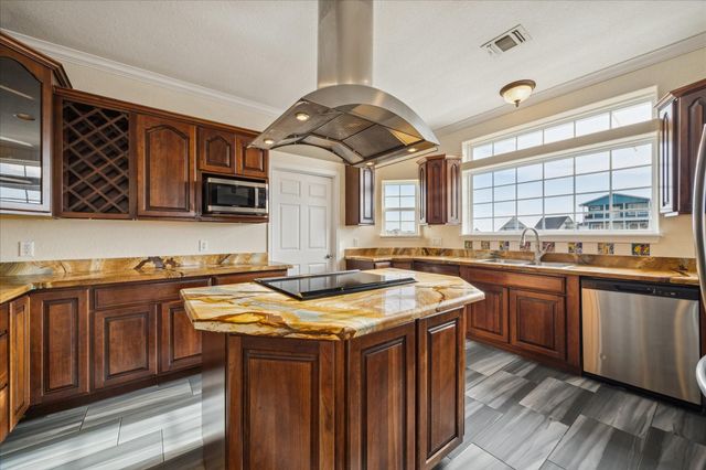 22621 Bay Point Drive, Galveston, TX 77554