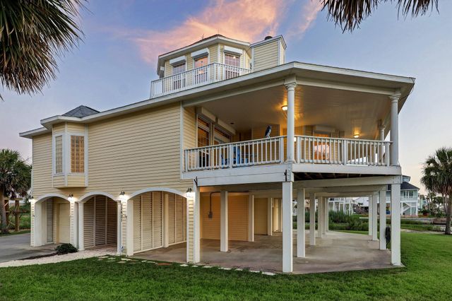 22621 Bay Point Drive, Galveston, TX 77554