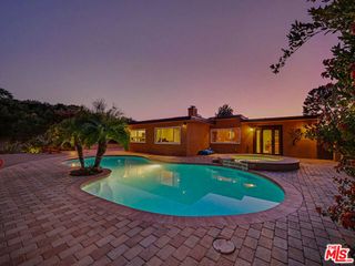 3106 Voltaire Drive, Topanga (los Angeles), CA 90290