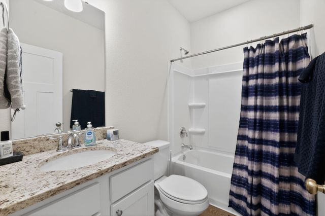 2452 Dakota Way, Crestview, FL 32536