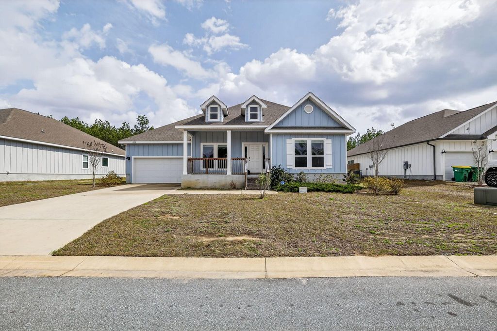 2452 Dakota Way, Crestview, FL 32536