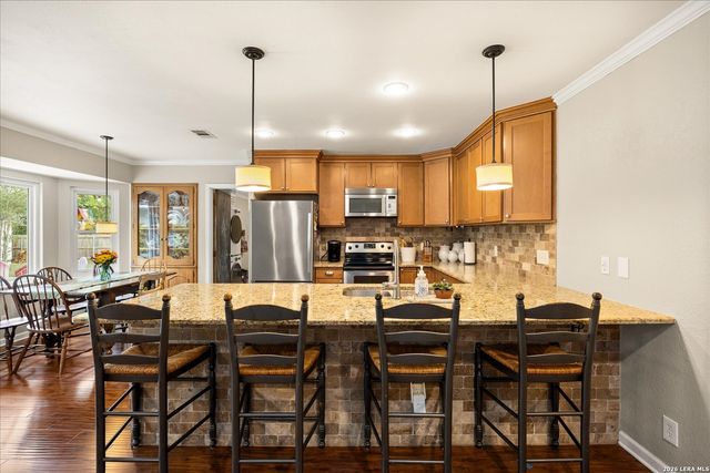126 KENWOOD AVE, Boerne, TX 78006