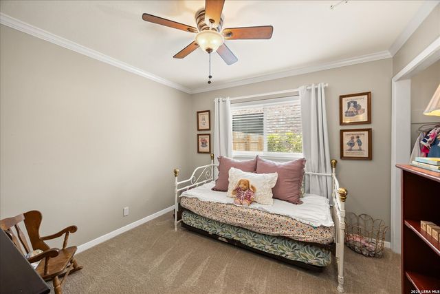 126 KENWOOD AVE, Boerne, TX 78006