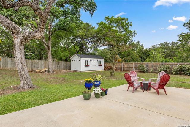 126 KENWOOD AVE, Boerne, TX 78006