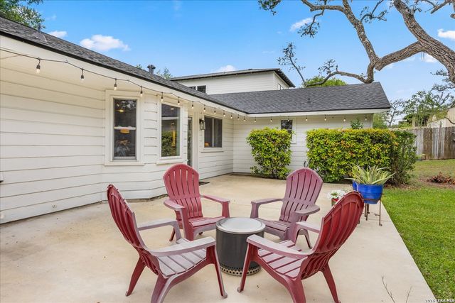 126 KENWOOD AVE, Boerne, TX 78006